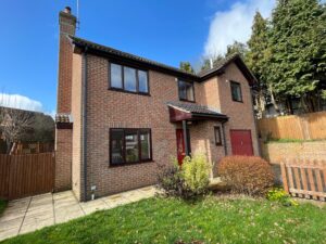 Oakwood Grove,  Alderbury, Salisbury, SP5 3BN