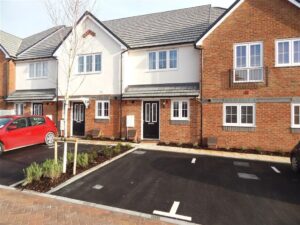 Hensler Drive, Riverdown Park, Bishopdown, Salisbury, SP1 3DQ